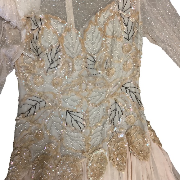 OLEG CASSINI Vintage Beaded 100% Silk Fancy Long Sleeve Wedding Dress-Size 6 - Picture 9 of 16